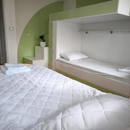 Stan U Centar- Free Garage * Pirot